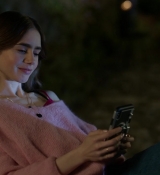 Emily_in_Paris_S01E08_Family_Affair_720p_NF_WEB-DL_DDP5_1_x264-BTN_0802.jpg