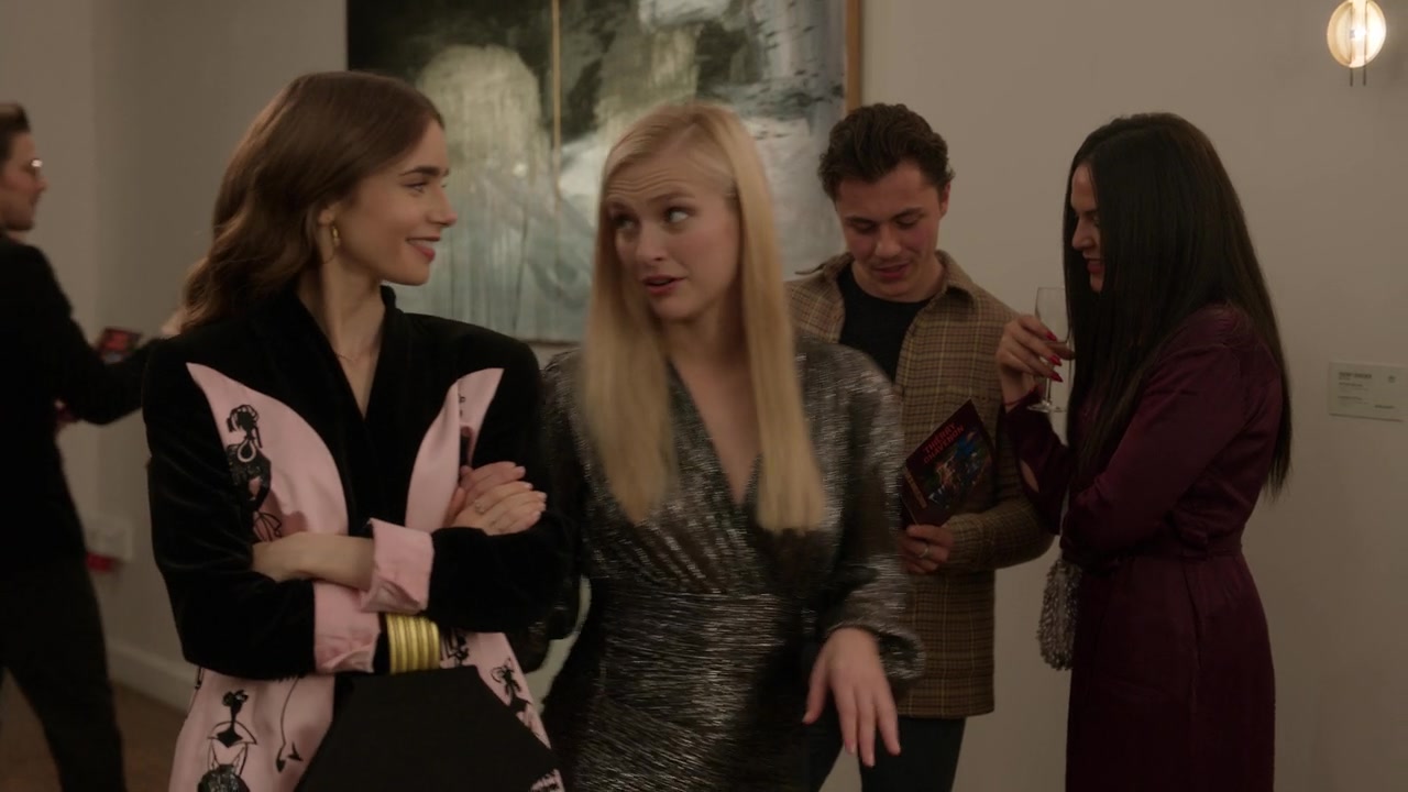 Emily_in_Paris_S01E09_An_American_Auction_in_Paris_720p_NF_WEB-DL_DDP5_1_x264-BTN_0191.jpg