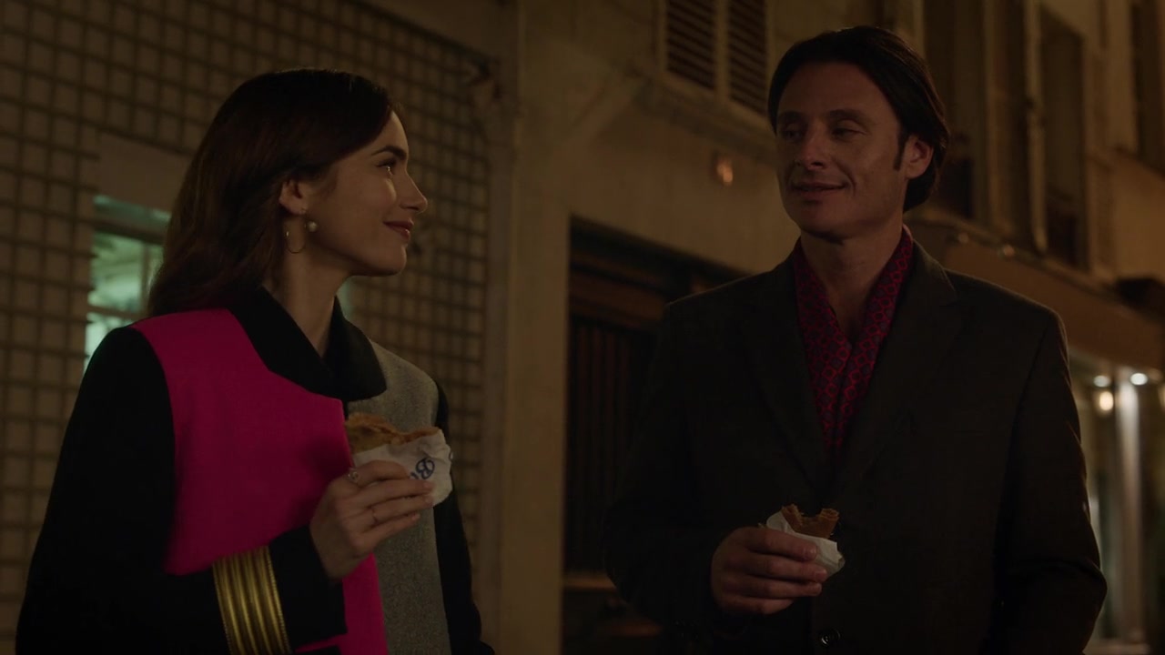 Emily_in_Paris_S01E09_An_American_Auction_in_Paris_720p_NF_WEB-DL_DDP5_1_x264-BTN_0359.jpg