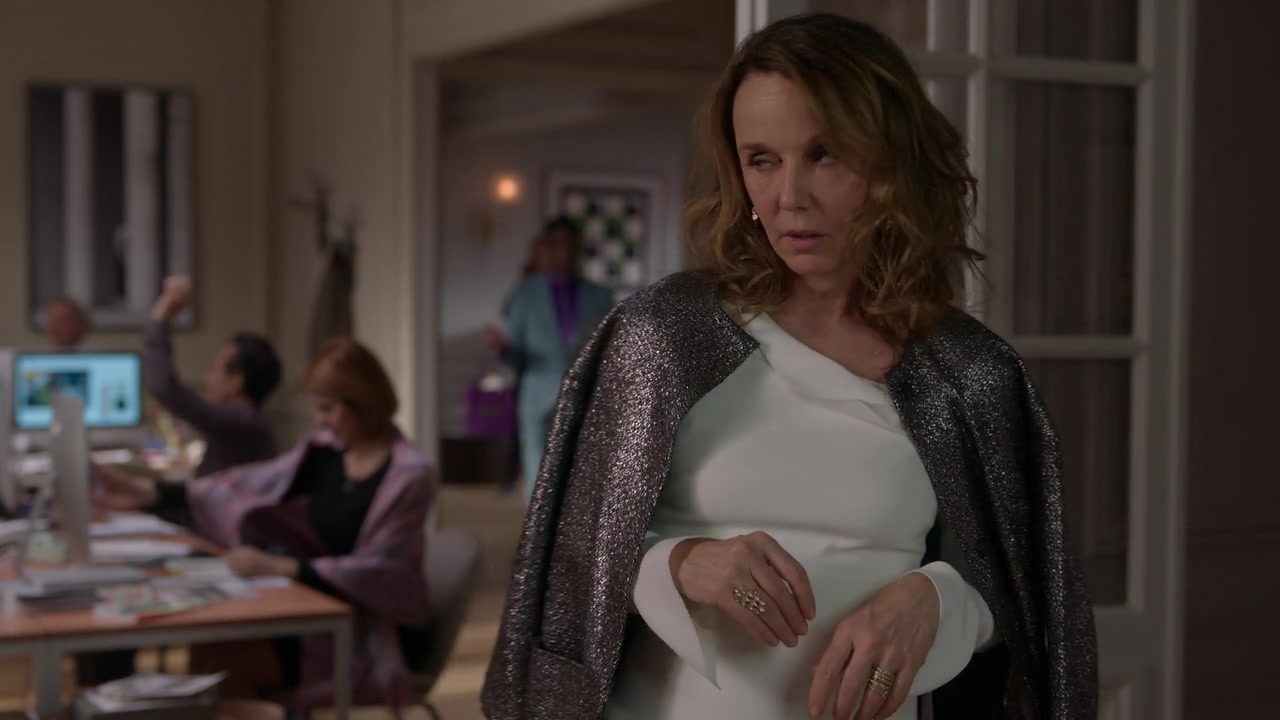 Emily_in_Paris_S01E09_An_American_Auction_in_Paris_720p_NF_WEB-DL_DDP5_1_x264-BTN_0458.jpg Emily_in_Paris_S01E09_An_American_Auction_in_Paris_720p_NF_WEB-DL_DDP5_1_x264-BTN_0458.jpg