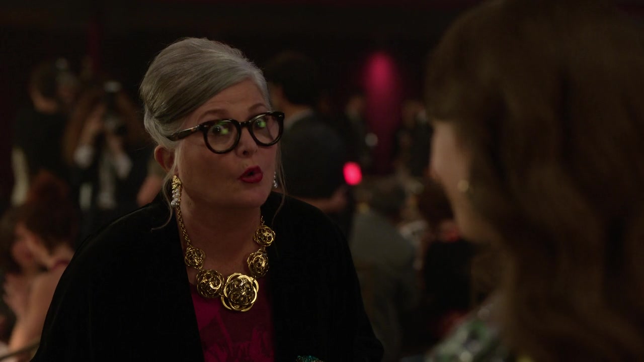 Emily_in_Paris_S01E09_An_American_Auction_in_Paris_720p_NF_WEB-DL_DDP5_1_x264-BTN_0534.jpg Emily_in_Paris_S01E09_An_American_Auction_in_Paris_720p_NF_WEB-DL_DDP5_1_x264-BTN_0534.jpg