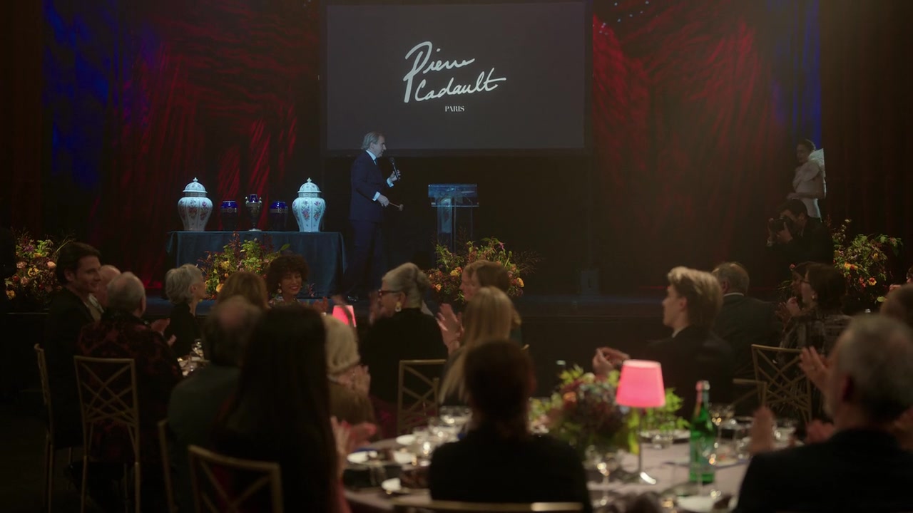 Emily_in_Paris_S01E09_An_American_Auction_in_Paris_720p_NF_WEB-DL_DDP5_1_x264-BTN_0671.jpg