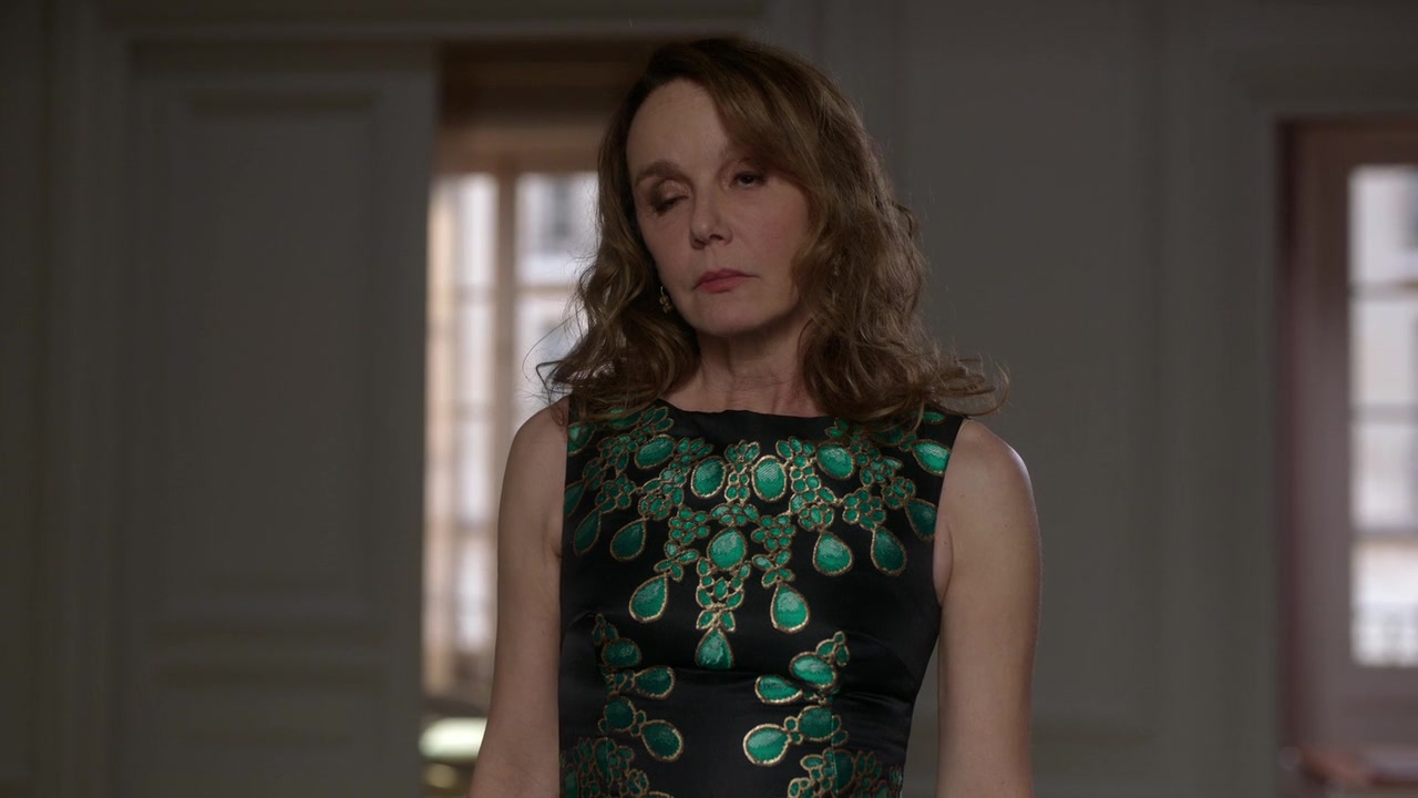 Emily_in_Paris_S01E09_An_American_Auction_in_Paris_720p_NF_WEB-DL_DDP5_1_x264-BTN_0839.jpg
