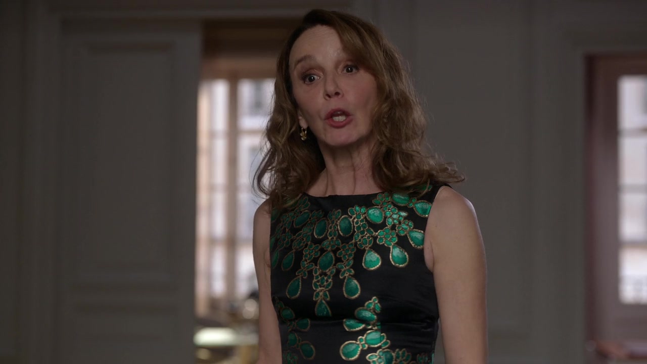 Emily_in_Paris_S01E09_An_American_Auction_in_Paris_720p_NF_WEB-DL_DDP5_1_x264-BTN_0847.jpg