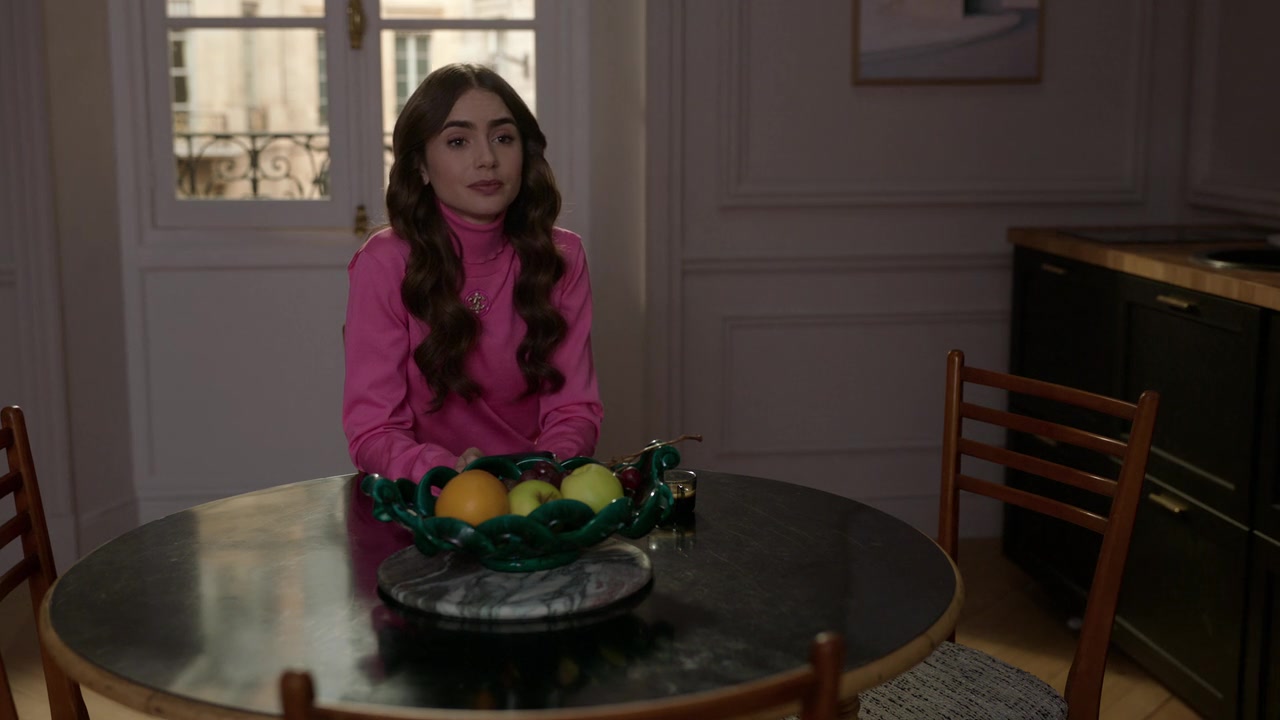 Emily_in_Paris_S01E09_An_American_Auction_in_Paris_720p_NF_WEB-DL_DDP5_1_x264-BTN_0850.jpg Emily_in_Paris_S01E09_An_American_Auction_in_Paris_720p_NF_WEB-DL_DDP5_1_x264-BTN_0850.jpg