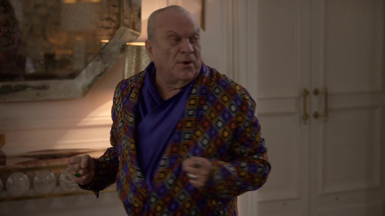Emily_in_Paris_S01E09_An_American_Auction_in_Paris_720p_NF_WEB-DL_DDP5_1_x264-BTN_0997.jpg Emily_in_Paris_S01E09_An_American_Auction_in_Paris_720p_NF_WEB-DL_DDP5_1_x264-BTN_0997.jpg