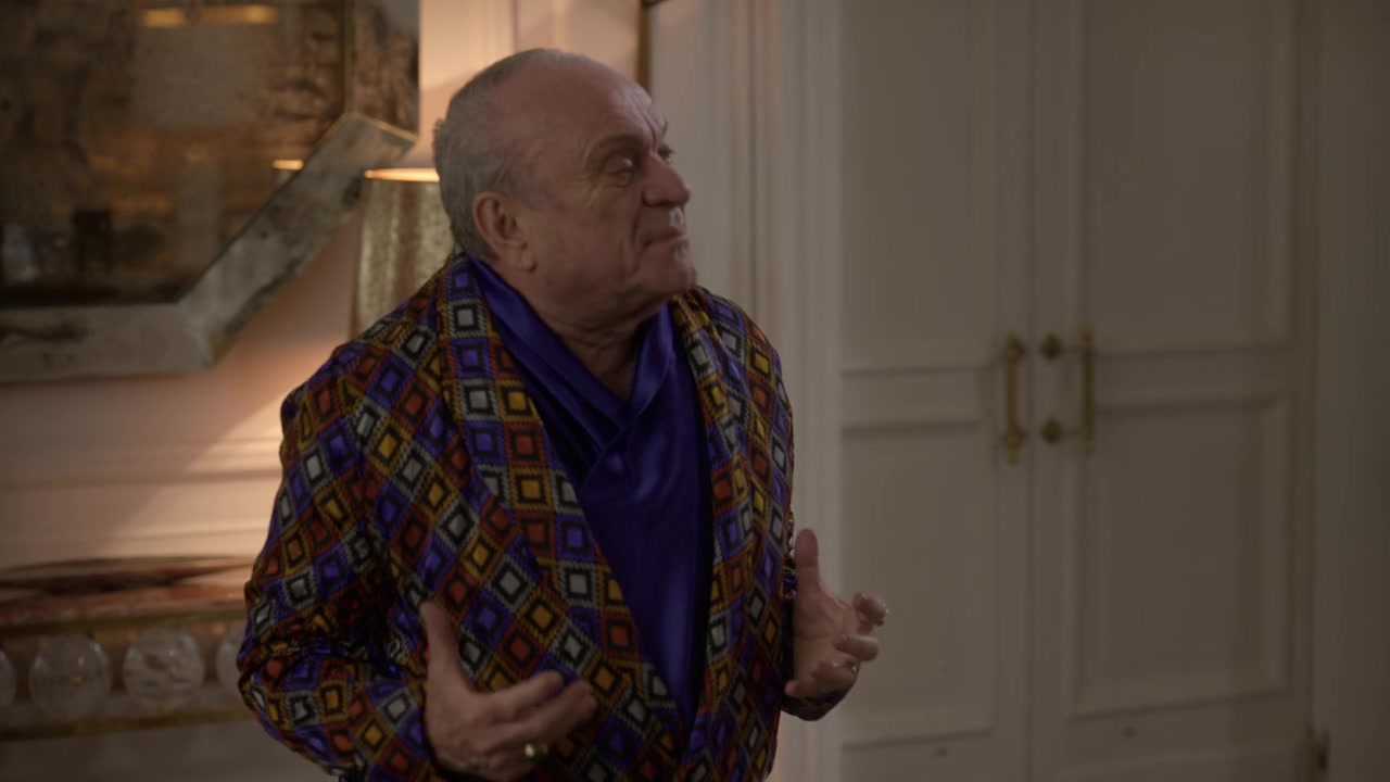 Emily_in_Paris_S01E09_An_American_Auction_in_Paris_720p_NF_WEB-DL_DDP5_1_x264-BTN_0999.jpg Emily_in_Paris_S01E09_An_American_Auction_in_Paris_720p_NF_WEB-DL_DDP5_1_x264-BTN_0999.jpg