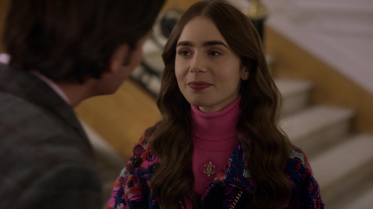 Emily_in_Paris_S01E09_An_American_Auction_in_Paris_720p_NF_WEB-DL_DDP5_1_x264-BTN_1092.jpg