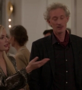 Emily_in_Paris_S01E09_An_American_Auction_in_Paris_720p_NF_WEB-DL_DDP5_1_x264-BTN_0234.jpg