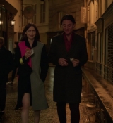 Emily_in_Paris_S01E09_An_American_Auction_in_Paris_720p_NF_WEB-DL_DDP5_1_x264-BTN_0338.jpg