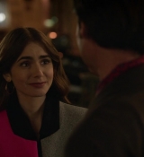 Emily_in_Paris_S01E09_An_American_Auction_in_Paris_720p_NF_WEB-DL_DDP5_1_x264-BTN_0395.jpg