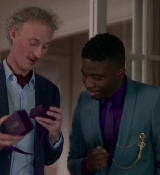 Emily_in_Paris_S01E09_An_American_Auction_in_Paris_720p_NF_WEB-DL_DDP5_1_x264-BTN_0495.jpg