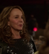 Emily_in_Paris_S01E09_An_American_Auction_in_Paris_720p_NF_WEB-DL_DDP5_1_x264-BTN_0544.jpg