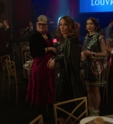 Emily_in_Paris_S01E09_An_American_Auction_in_Paris_720p_NF_WEB-DL_DDP5_1_x264-BTN_0550.jpg