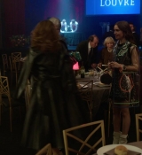 Emily_in_Paris_S01E09_An_American_Auction_in_Paris_720p_NF_WEB-DL_DDP5_1_x264-BTN_0560.jpg