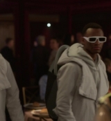 Emily_in_Paris_S01E09_An_American_Auction_in_Paris_720p_NF_WEB-DL_DDP5_1_x264-BTN_0563.jpg