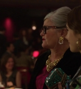 Emily_in_Paris_S01E09_An_American_Auction_in_Paris_720p_NF_WEB-DL_DDP5_1_x264-BTN_0567.jpg