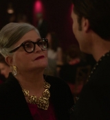 Emily_in_Paris_S01E09_An_American_Auction_in_Paris_720p_NF_WEB-DL_DDP5_1_x264-BTN_0623.jpg