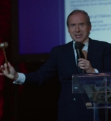 Emily_in_Paris_S01E09_An_American_Auction_in_Paris_720p_NF_WEB-DL_DDP5_1_x264-BTN_0659.jpg