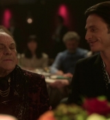 Emily_in_Paris_S01E09_An_American_Auction_in_Paris_720p_NF_WEB-DL_DDP5_1_x264-BTN_0693.jpg