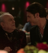 Emily_in_Paris_S01E09_An_American_Auction_in_Paris_720p_NF_WEB-DL_DDP5_1_x264-BTN_0707.jpg