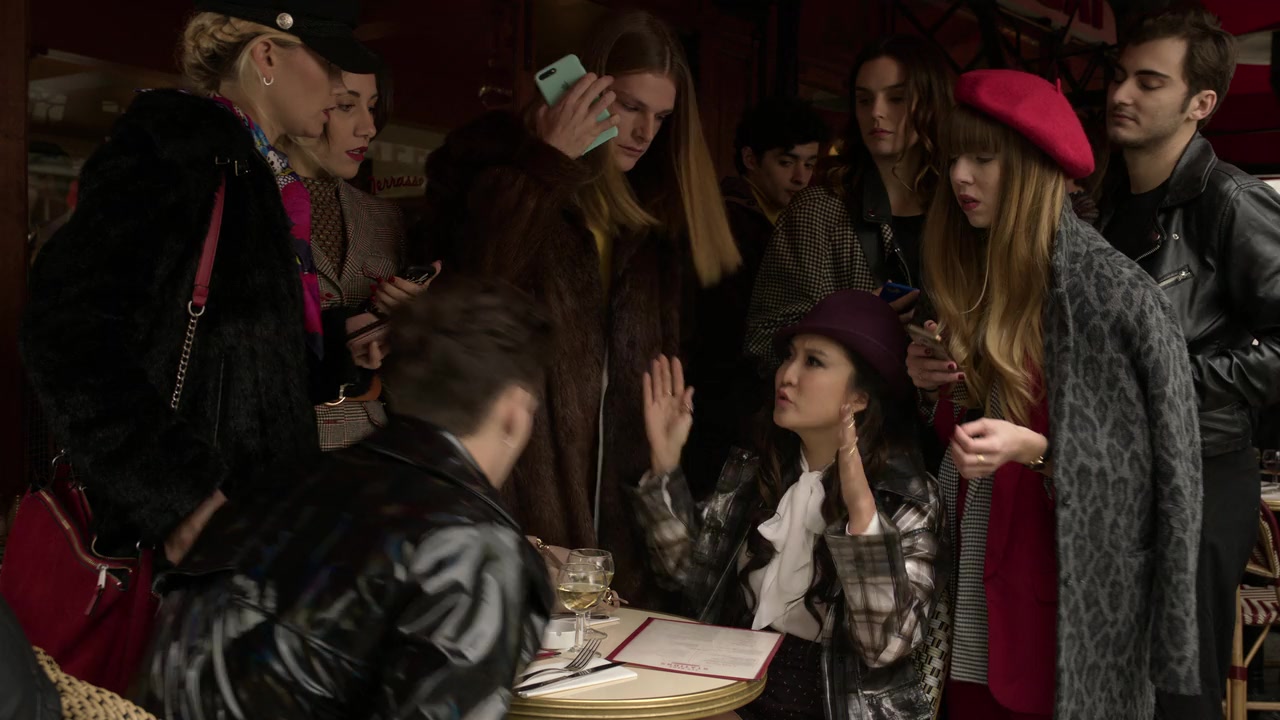 Emily_in_Paris_S01E10_Cancel_Couture_720p_NF_WEB-DL_DDP5_1_x264-BTN_0044.jpg Emily_in_Paris_S01E10_Cancel_Couture_720p_NF_WEB-DL_DDP5_1_x264-BTN_0044.jpg