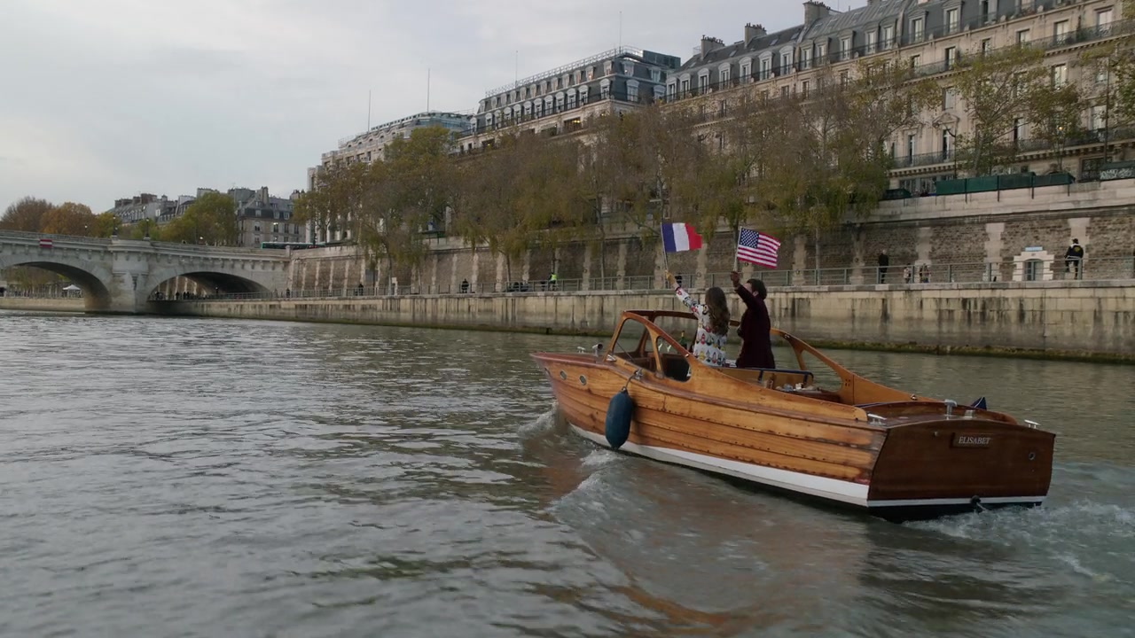 Emily_in_Paris_S01E10_Cancel_Couture_720p_NF_WEB-DL_DDP5_1_x264-BTN_0076.jpg Emily_in_Paris_S01E10_Cancel_Couture_720p_NF_WEB-DL_DDP5_1_x264-BTN_0076.jpg