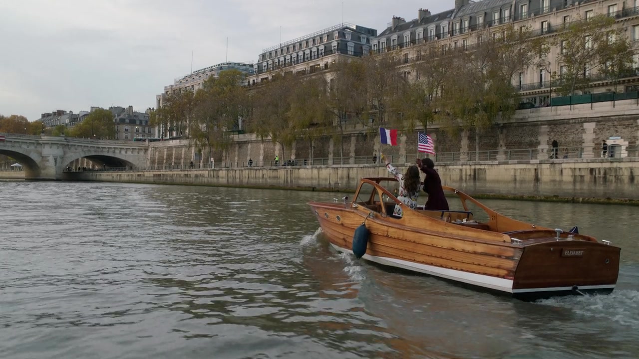 Emily_in_Paris_S01E10_Cancel_Couture_720p_NF_WEB-DL_DDP5_1_x264-BTN_0077.jpg Emily_in_Paris_S01E10_Cancel_Couture_720p_NF_WEB-DL_DDP5_1_x264-BTN_0077.jpg