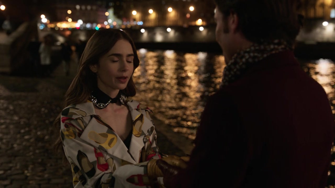Emily_in_Paris_S01E10_Cancel_Couture_720p_NF_WEB-DL_DDP5_1_x264-BTN_0094.jpg