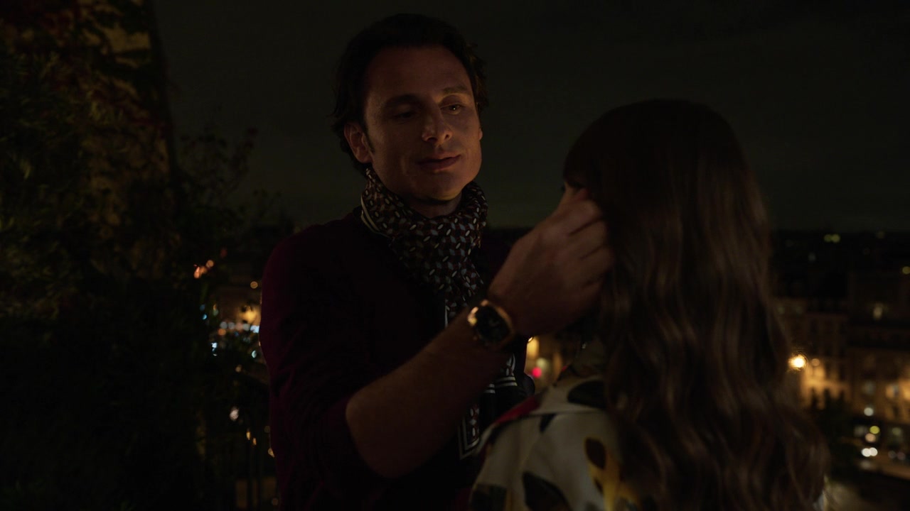 Emily_in_Paris_S01E10_Cancel_Couture_720p_NF_WEB-DL_DDP5_1_x264-BTN_0110.jpg