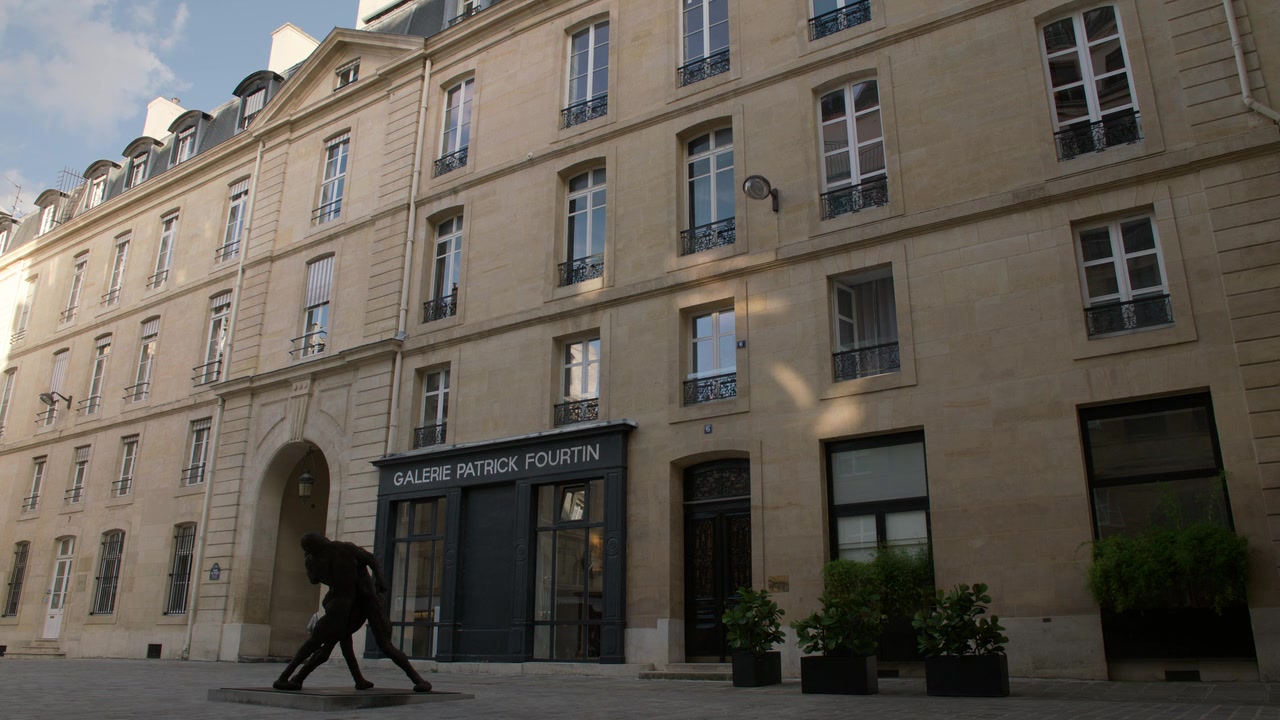 Emily_in_Paris_S01E10_Cancel_Couture_720p_NF_WEB-DL_DDP5_1_x264-BTN_0146.jpg Emily_in_Paris_S01E10_Cancel_Couture_720p_NF_WEB-DL_DDP5_1_x264-BTN_0146.jpg
