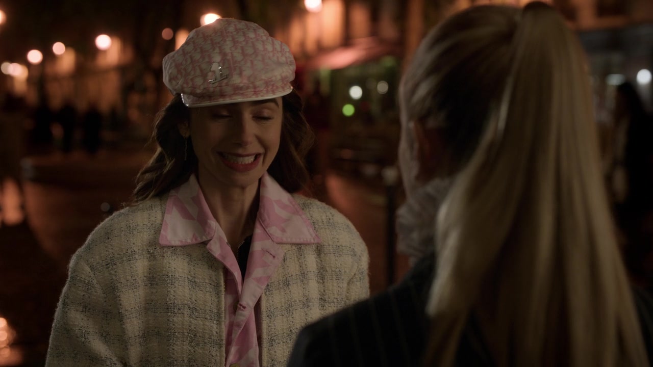 Emily_in_Paris_S01E10_Cancel_Couture_720p_NF_WEB-DL_DDP5_1_x264-BTN_0312.jpg