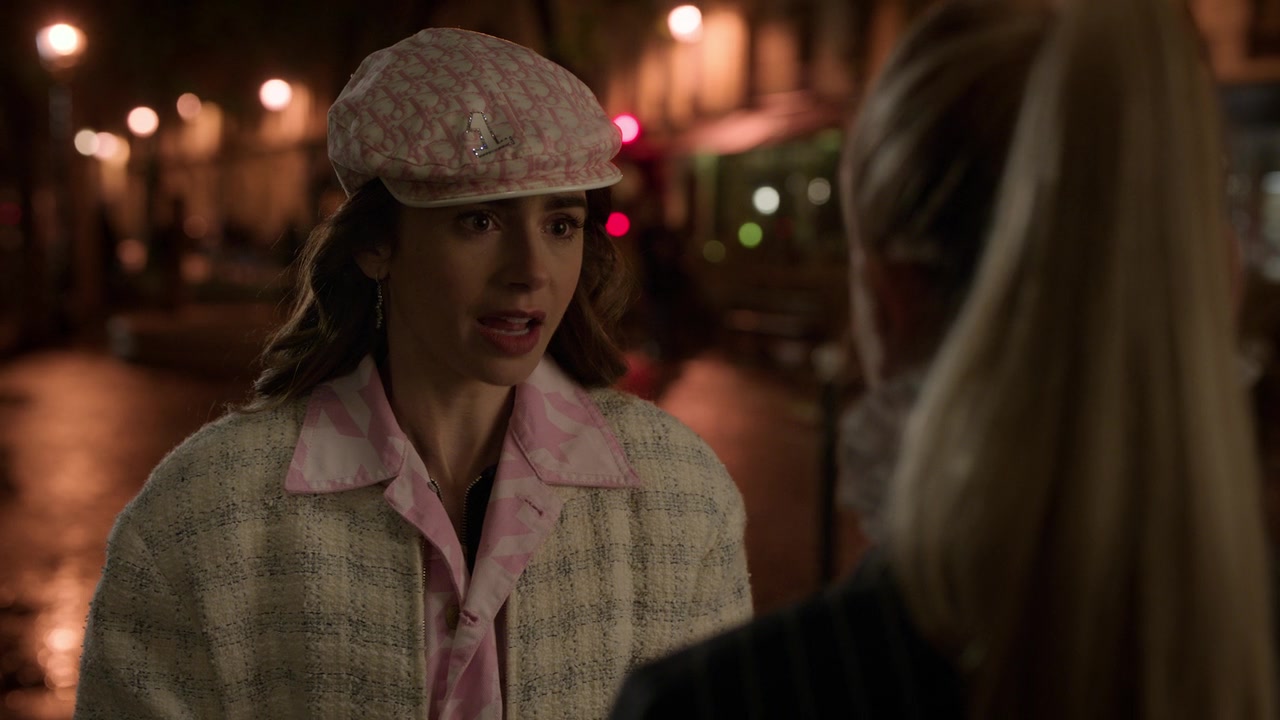 Emily_in_Paris_S01E10_Cancel_Couture_720p_NF_WEB-DL_DDP5_1_x264-BTN_0327.jpg