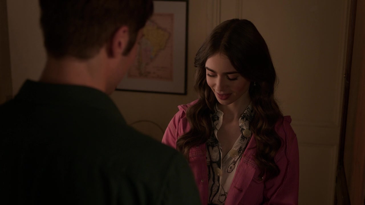 Emily_in_Paris_S01E10_Cancel_Couture_720p_NF_WEB-DL_DDP5_1_x264-BTN_0669.jpg