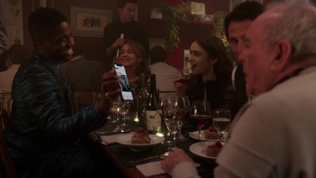 Emily_in_Paris_S01E10_Cancel_Couture_720p_NF_WEB-DL_DDP5_1_x264-BTN_0787.jpg