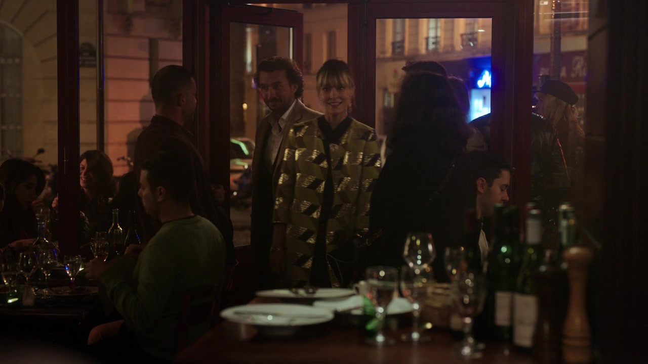 Emily_in_Paris_S01E10_Cancel_Couture_720p_NF_WEB-DL_DDP5_1_x264-BTN_0796.jpg Emily_in_Paris_S01E10_Cancel_Couture_720p_NF_WEB-DL_DDP5_1_x264-BTN_0796.jpg