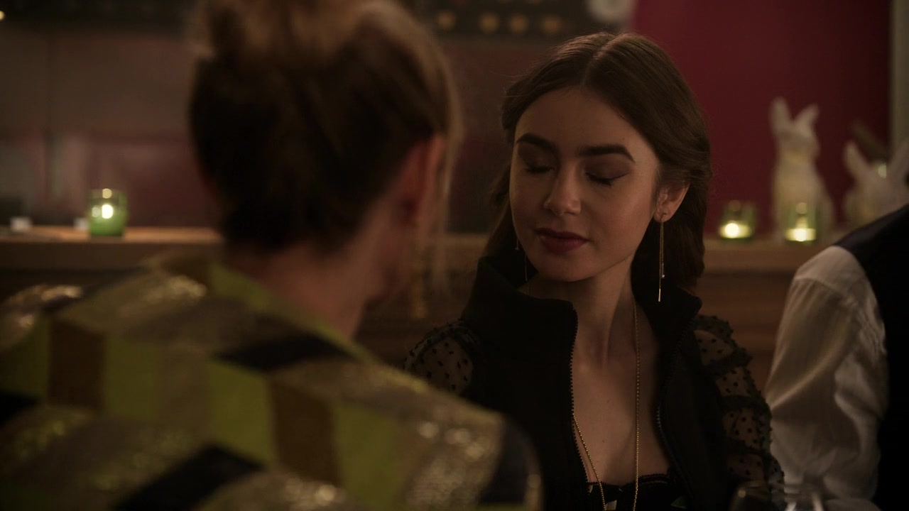 Emily_in_Paris_S01E10_Cancel_Couture_720p_NF_WEB-DL_DDP5_1_x264-BTN_0827.jpg Emily_in_Paris_S01E10_Cancel_Couture_720p_NF_WEB-DL_DDP5_1_x264-BTN_0827.jpg