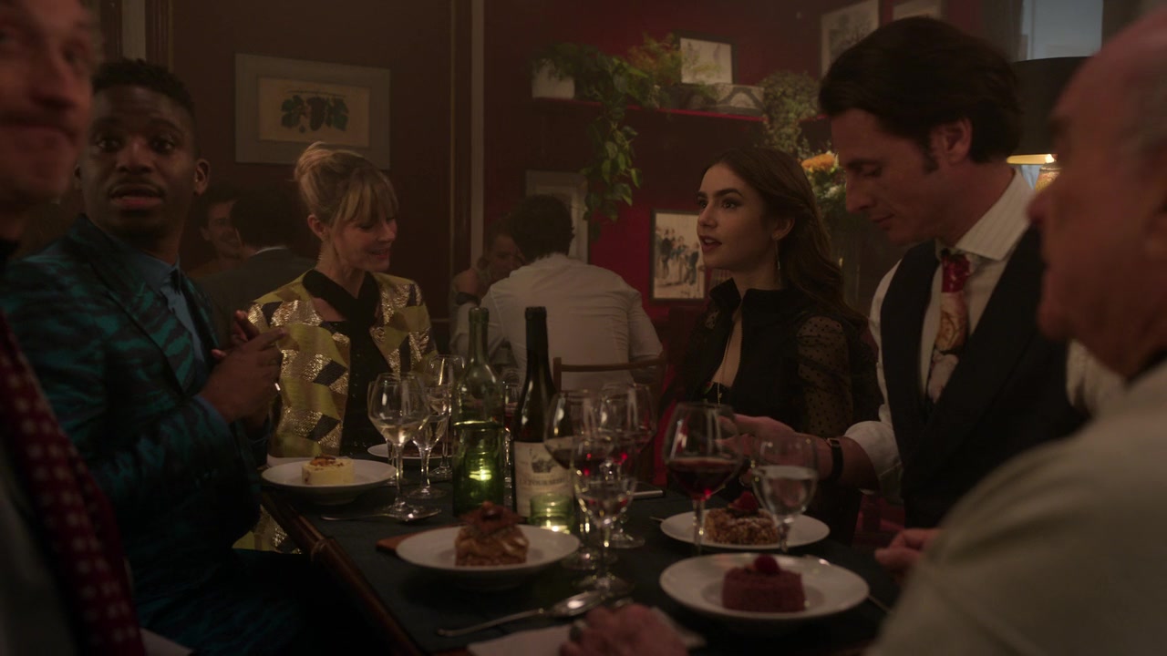 Emily_in_Paris_S01E10_Cancel_Couture_720p_NF_WEB-DL_DDP5_1_x264-BTN_0833.jpg