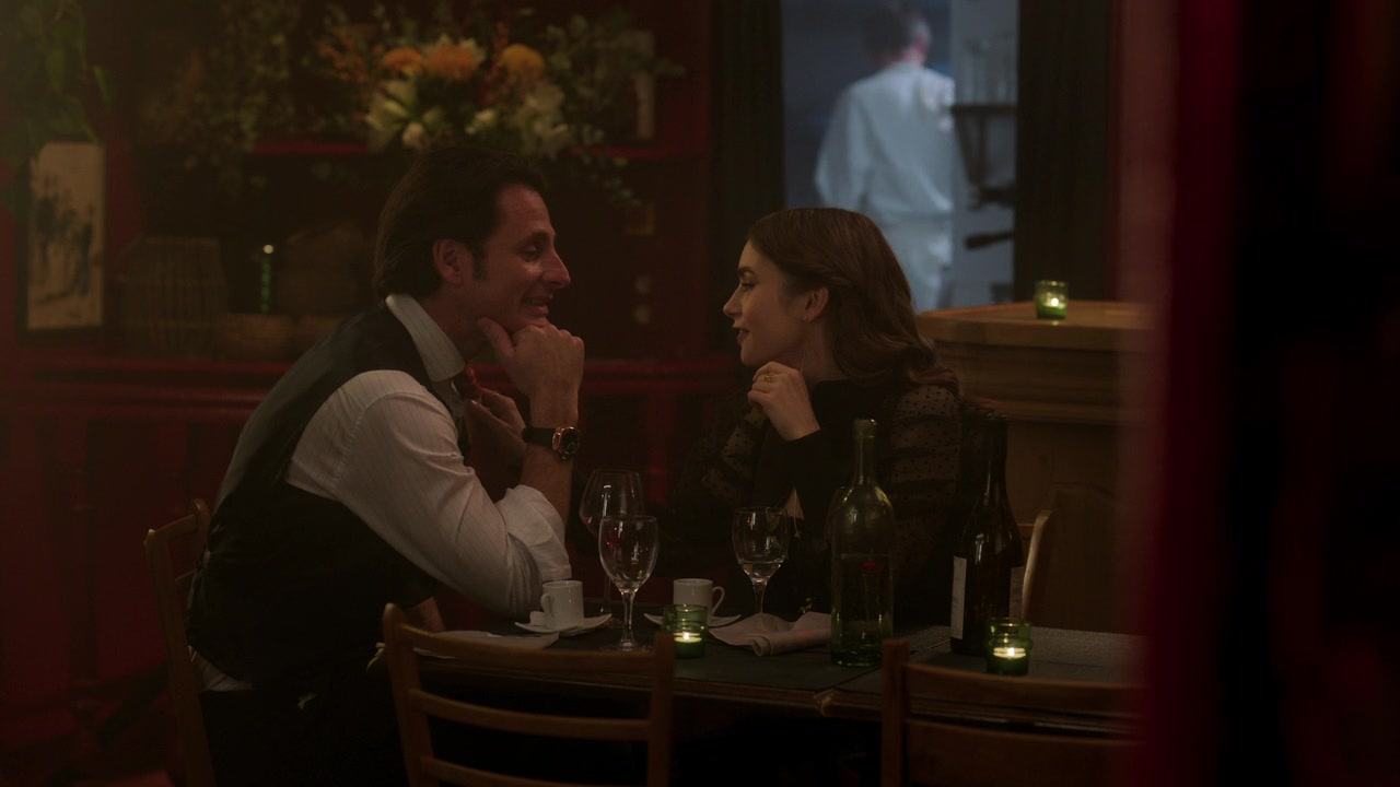 Emily_in_Paris_S01E10_Cancel_Couture_720p_NF_WEB-DL_DDP5_1_x264-BTN_0879.jpg
