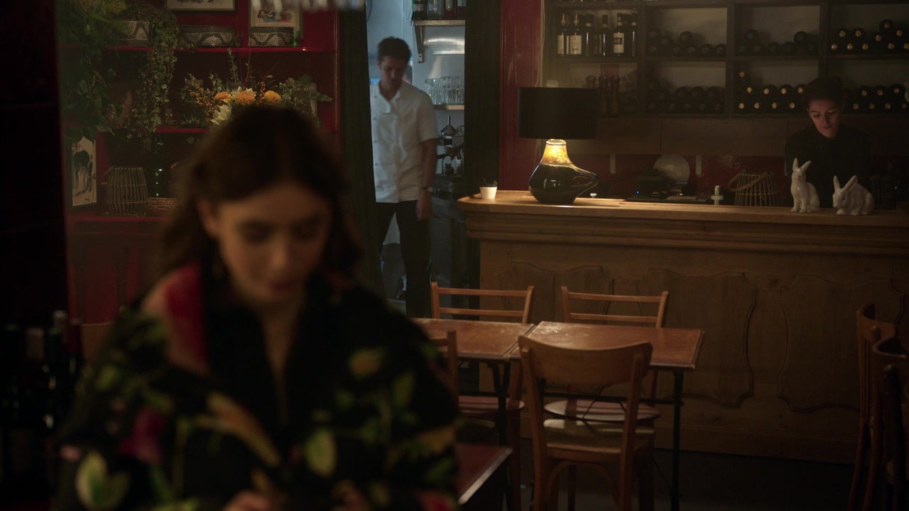 Emily_in_Paris_S01E10_Cancel_Couture_720p_NF_WEB-DL_DDP5_1_x264-BTN_0888.jpg Emily_in_Paris_S01E10_Cancel_Couture_720p_NF_WEB-DL_DDP5_1_x264-BTN_0888.jpg
