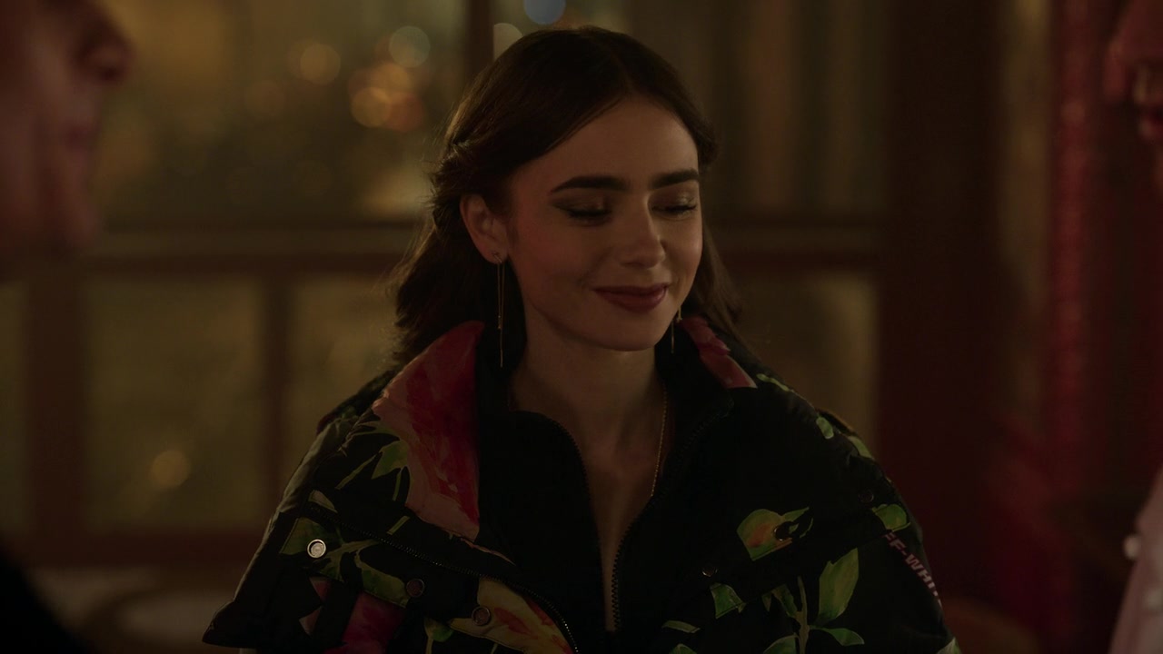 Emily_in_Paris_S01E10_Cancel_Couture_720p_NF_WEB-DL_DDP5_1_x264-BTN_0902.jpg Emily_in_Paris_S01E10_Cancel_Couture_720p_NF_WEB-DL_DDP5_1_x264-BTN_0902.jpg