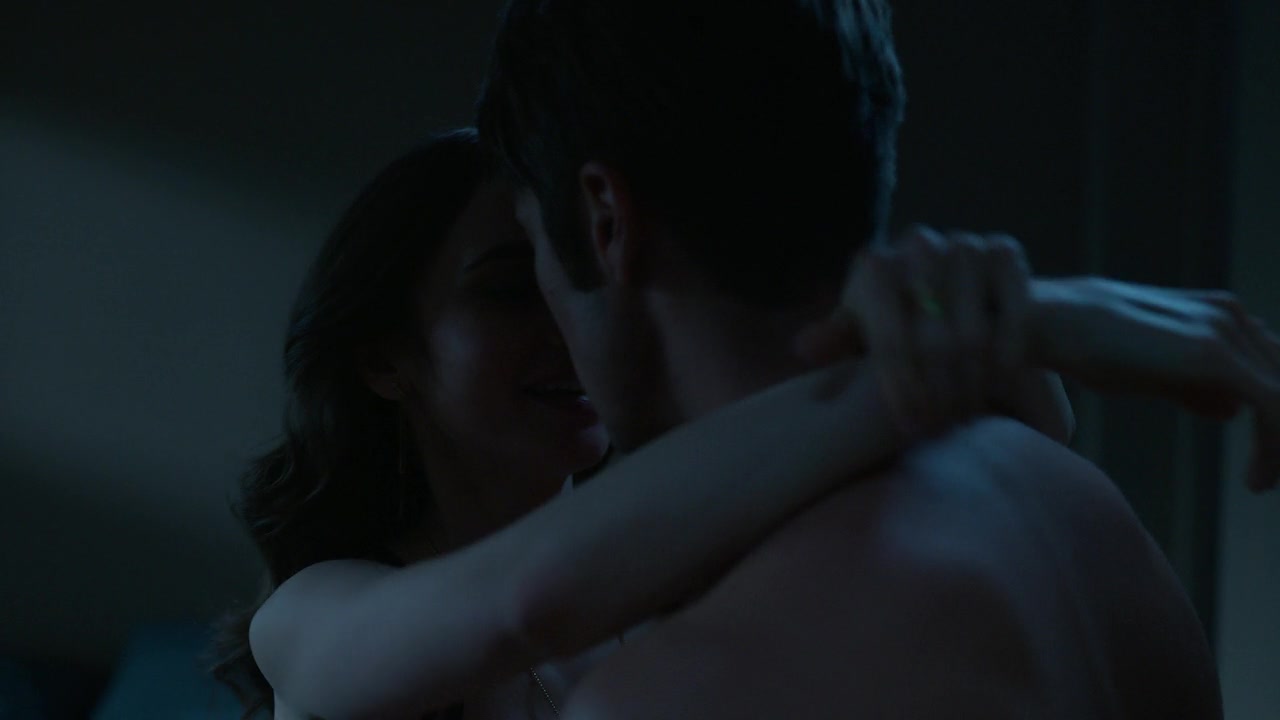 Emily_in_Paris_S01E10_Cancel_Couture_720p_NF_WEB-DL_DDP5_1_x264-BTN_0991.jpg Emily_in_Paris_S01E10_Cancel_Couture_720p_NF_WEB-DL_DDP5_1_x264-BTN_0991.jpg