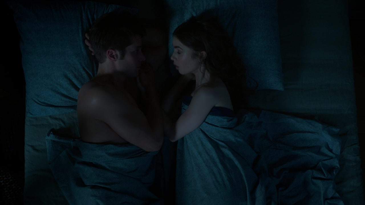 Emily_in_Paris_S01E10_Cancel_Couture_720p_NF_WEB-DL_DDP5_1_x264-BTN_1020.jpg Emily_in_Paris_S01E10_Cancel_Couture_720p_NF_WEB-DL_DDP5_1_x264-BTN_1020.jpg