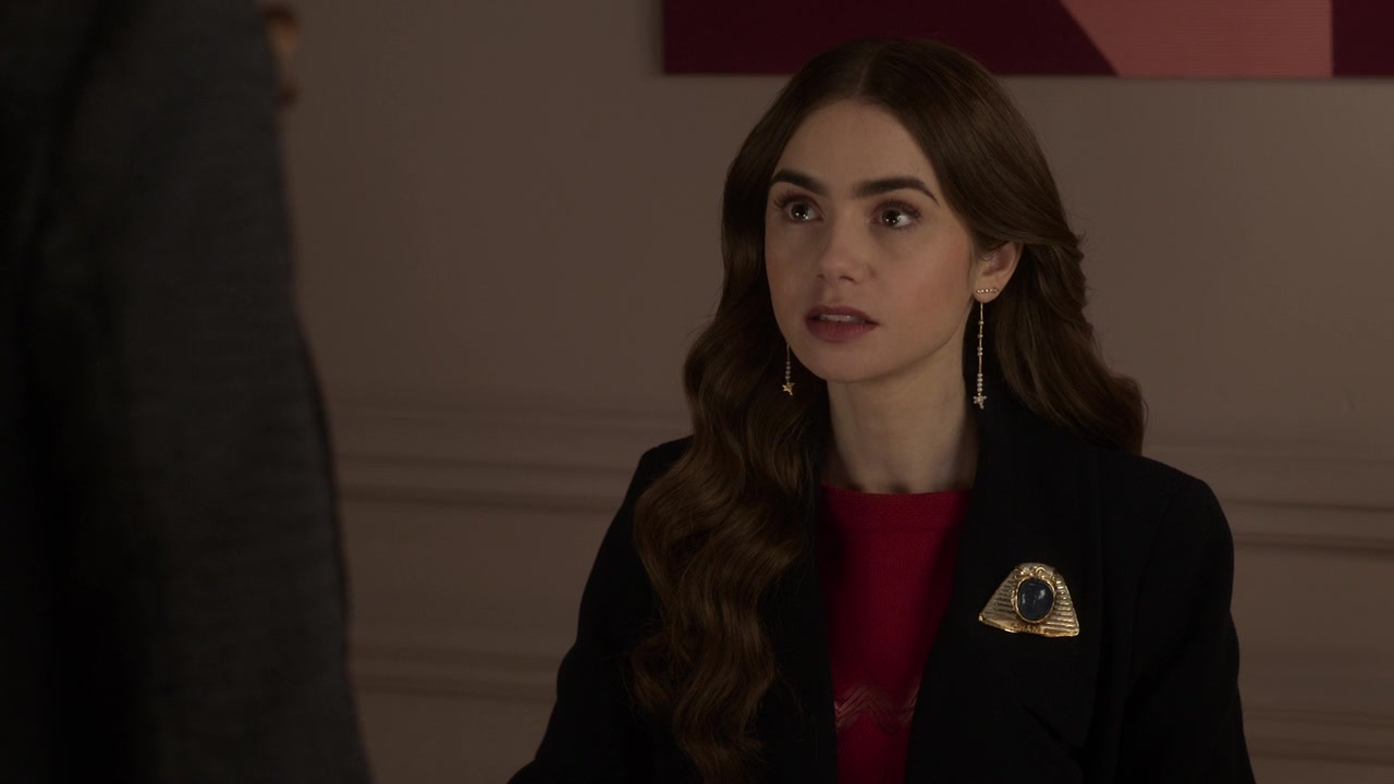 Emily_in_Paris_S01E10_Cancel_Couture_720p_NF_WEB-DL_DDP5_1_x264-BTN_1053.jpg
