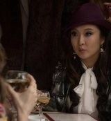 Emily_in_Paris_S01E10_Cancel_Couture_720p_NF_WEB-DL_DDP5_1_x264-BTN_0034.jpg