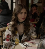 Emily_in_Paris_S01E10_Cancel_Couture_720p_NF_WEB-DL_DDP5_1_x264-BTN_0041.jpg