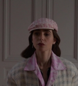 Emily_in_Paris_S01E10_Cancel_Couture_720p_NF_WEB-DL_DDP5_1_x264-BTN_0150.jpg
