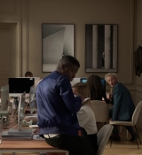 Emily_in_Paris_S01E10_Cancel_Couture_720p_NF_WEB-DL_DDP5_1_x264-BTN_0291.jpg