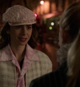 Emily_in_Paris_S01E10_Cancel_Couture_720p_NF_WEB-DL_DDP5_1_x264-BTN_0315.jpg