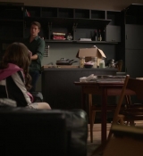 Emily_in_Paris_S01E10_Cancel_Couture_720p_NF_WEB-DL_DDP5_1_x264-BTN_0365.jpg